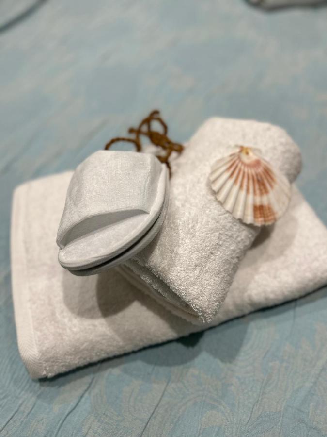Calliopes By The Sea Boutique Suites パラリア・ディオニショウ エクステリア 写真