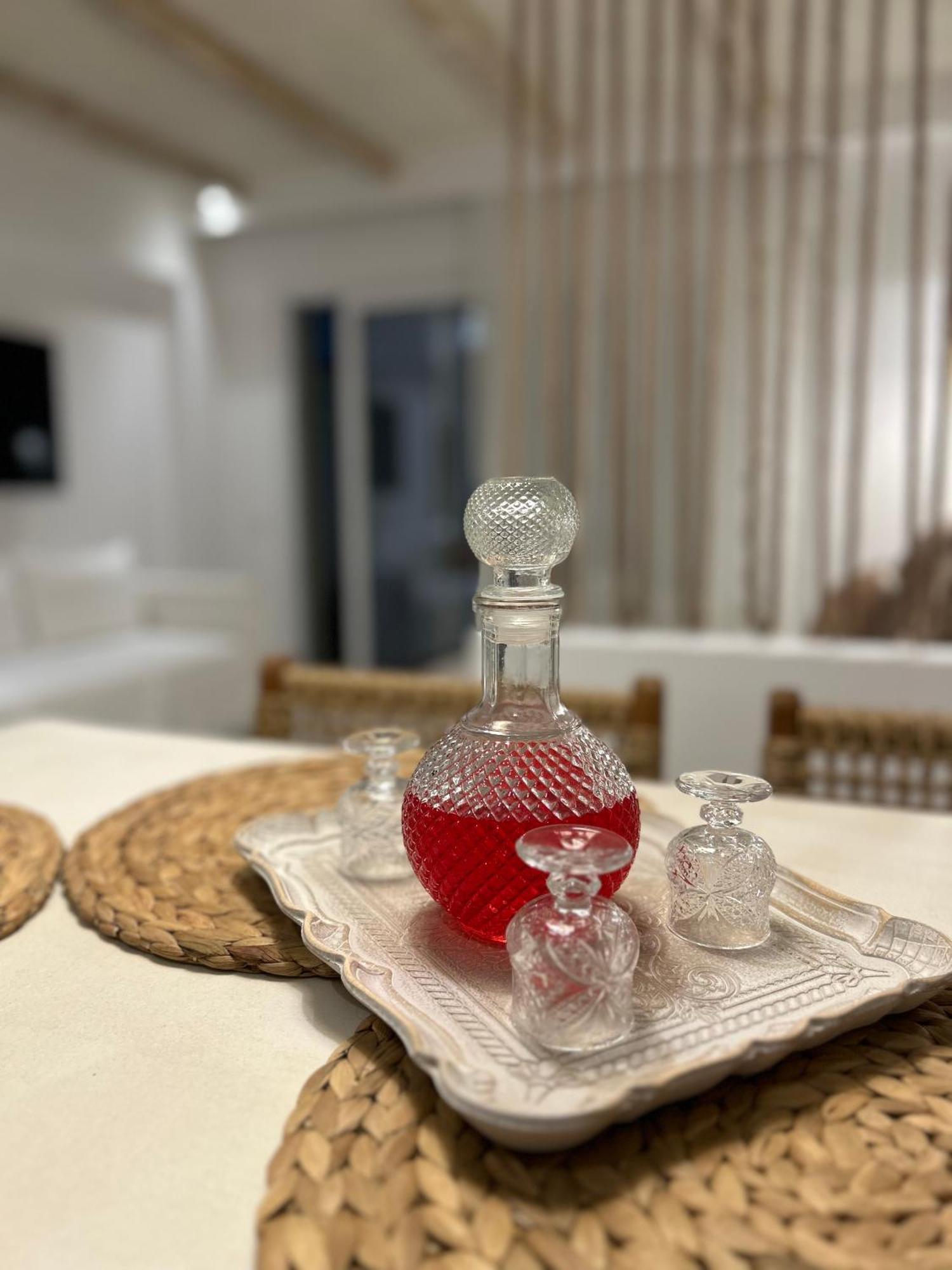 Calliopes By The Sea Boutique Suites パラリア・ディオニショウ エクステリア 写真
